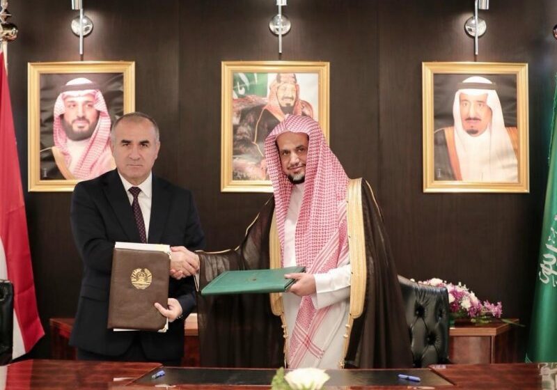 ناقش المدعيان العامان في طاجيكستان والمملكة العربية السعودية قضايا مكافحة الإرهاب والتطرف الدوليين