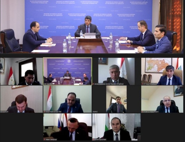 شرف شيرعلزاده يجتمع اجتماعا افتراضيا مع رؤساء المكاتب القنصلية لطاجيكستان في الخارج