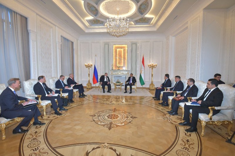  إنطلقت جلسة اللجنة الحكومية المشتركة لطاجيكستان وروسيا حول التعاون الاقتصادي في دوشنبه