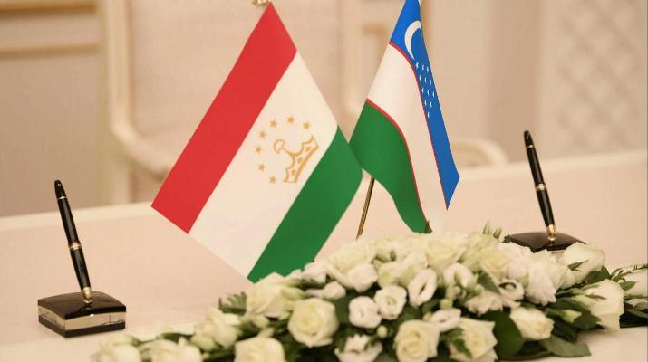 عقد اجتماع لمجموعات العمل من وفدي حكومة طاجيكستان وأوزبكستان في دوشنبه