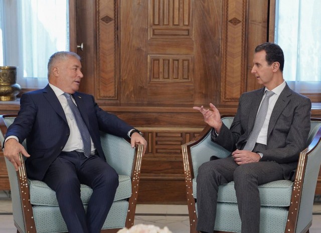 شكر بشار الأسد ، رئيس الجمهورية السورية ، إمام علي رحمان ، رئيس جمهورية طاجيكستان ، على تعاطفه ومساعدته الإنسانية