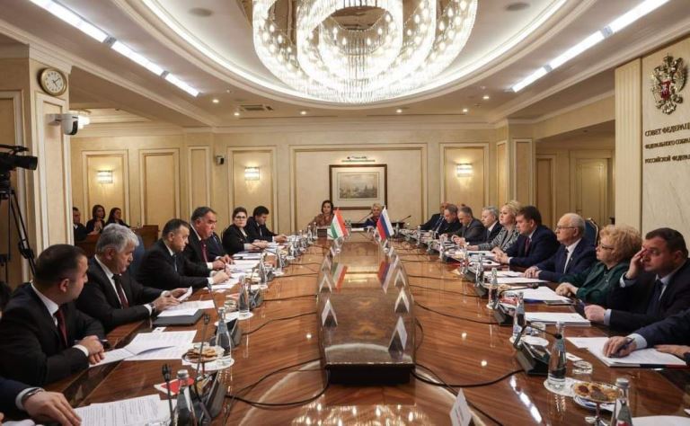 موسكو تستضيف الاجتماع الحادي عشر للجنة التعاون بين المجلس الوطني التابع للمجلس العالي لجمهورية طاجيكستان والمجلس الاتحادي للجمعية الاتحادية للاتحاد الروسي
