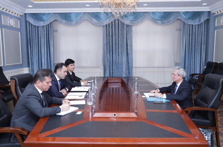  لقاء نائب وزير الخارجية طاجيكستان مع سفير جمهورية كوبا