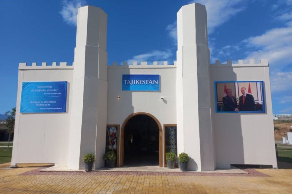  عرض طاجيكستان في المعرض الدولي للبستنة والمدن الخضراء في تركيا