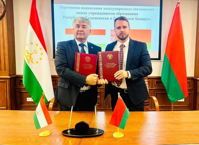  توقع جامعات الطب الحكومية في طاجيكستان وبيلاروسيا اتفاقيات تعاون