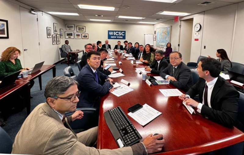  ممثل طاجيكستان يشارك في المشاورة الدولية في نيويورك