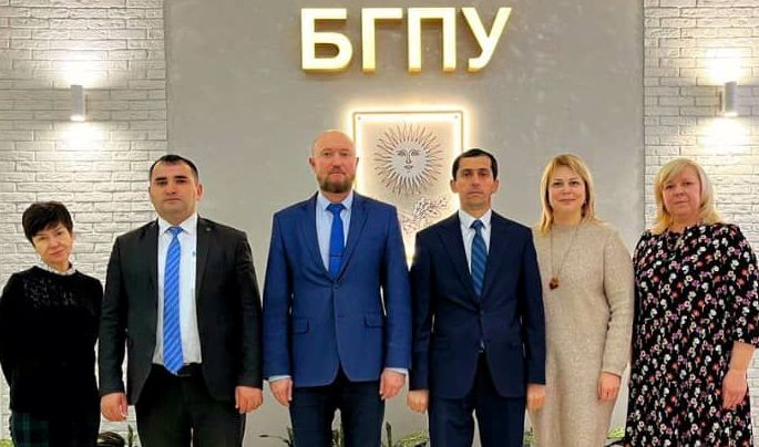  معلمو طاجيكستان وبيلاروسيا يتبادلون الخبرات