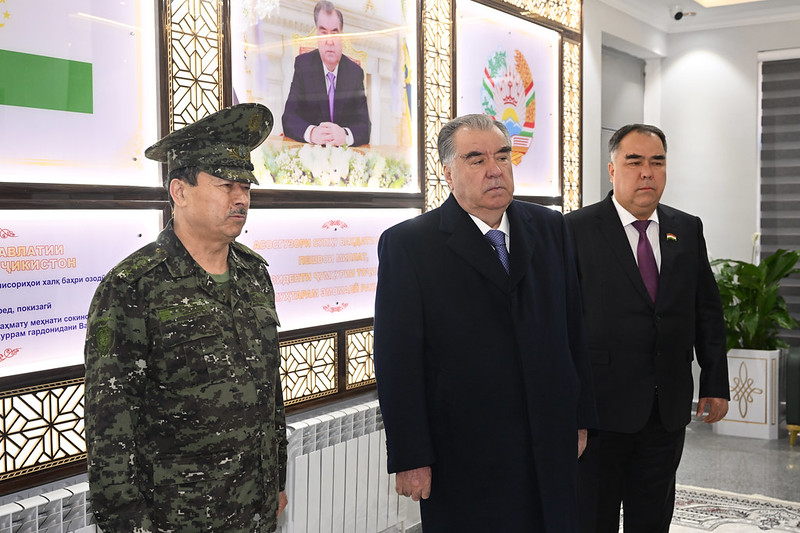  رئيس الدولة إمام علي رحمان يفتتح المبنى الجديد لإدارة لجنة الأمن الوطني في خوجند