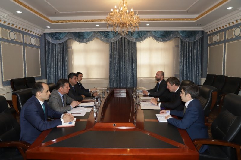  معاون وزیر امور خارجه تاجیکستان با رئیس نمایندگی اتحادیه اروپا در دوشنبه دیدار و گفتگو کرد
