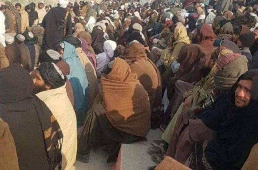  طالبان در قندهار دستان چهار تن را به اتهام دزدی در محضر عام قطع کردند