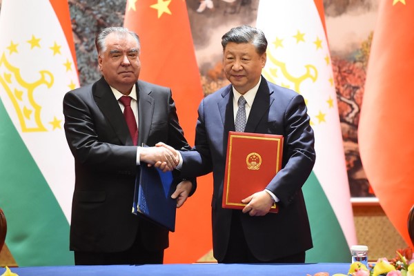  مراسم امضای اسناد همکاری جدید بین تاجیکستان و چین