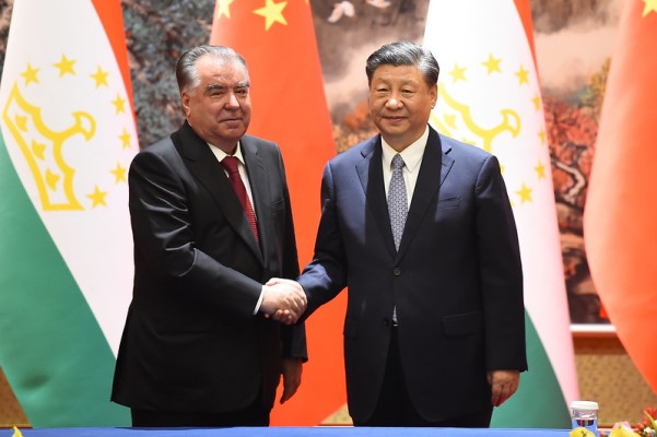  بیانیه مشترک جمهوری تاجیکستان و جمهوری خلق چین