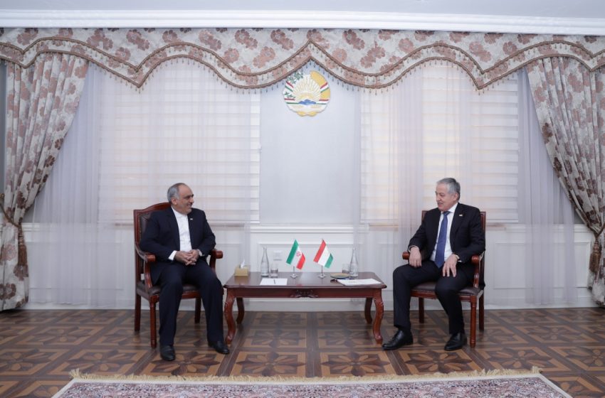  سراج الدین مهرالدین با سفیر ایران در تاجیکستان دیدار و گفتگو کرد