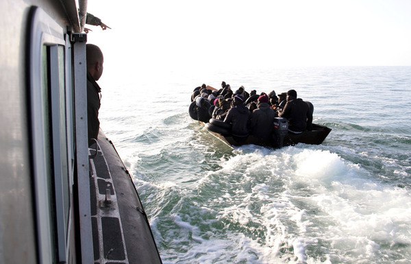  در پی غرق شدن کشتی مهاجران در سواحل تونس، چهار نفر کشته و ۵۱ نفر مفقود شده‌اند