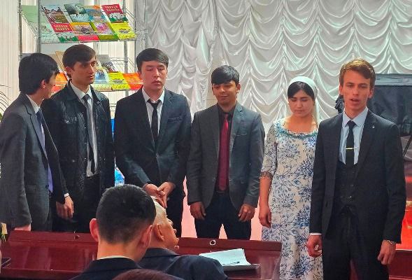  همایش ارزش های ملی و فرهنگی نوروز بین المللی در کنسرواتوار ملی تاجیکستان برگزار شد