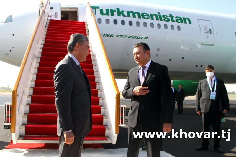  قربانقلی بردی محمداف، رئیس خلق مصلحتی ترکمنستان وارد تاجیکستان شد