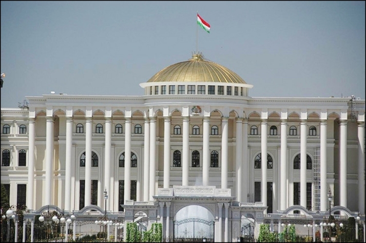  Президент Республики Таджикистан Эмомали Рахмон выразил соболезнование родным и близким Михаила Горбачева