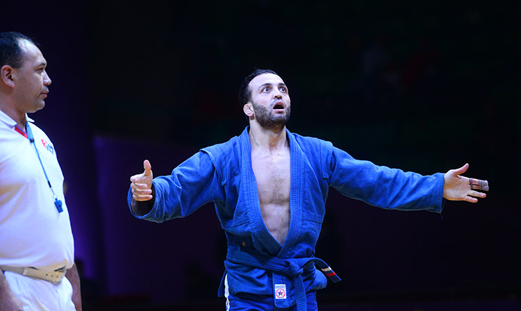  Акмалиддин Каримов завоевал золотую медаль Чемпионата Харлампиева-2022