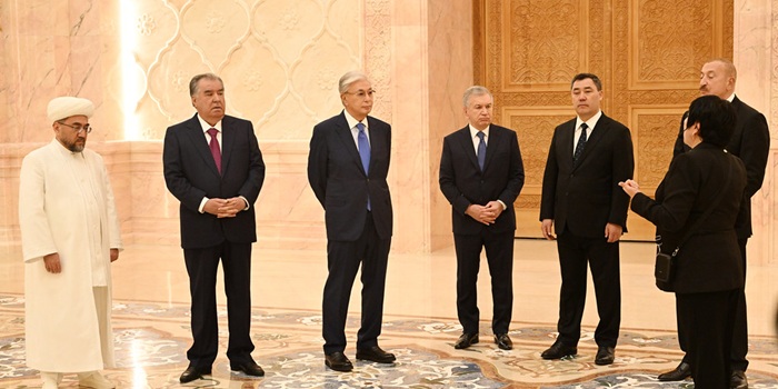  Посещение Центра исламской цивилизации в Ташкенте