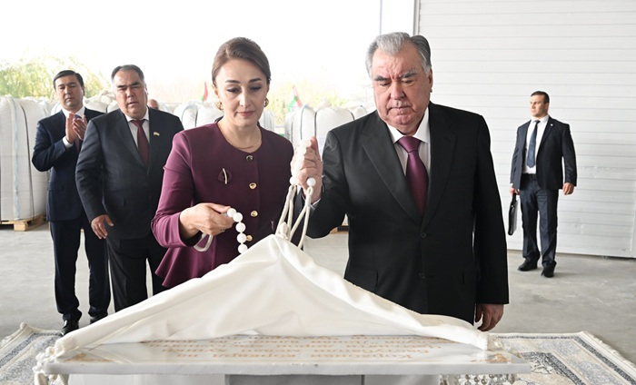  Открытие Предприятия по переработке и упаковке сухофруктов ООО “Донаи алмос” в городе Худжанде