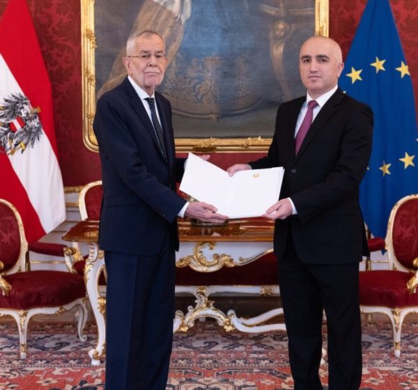  Вручение верительных грамот Президенту Австрии