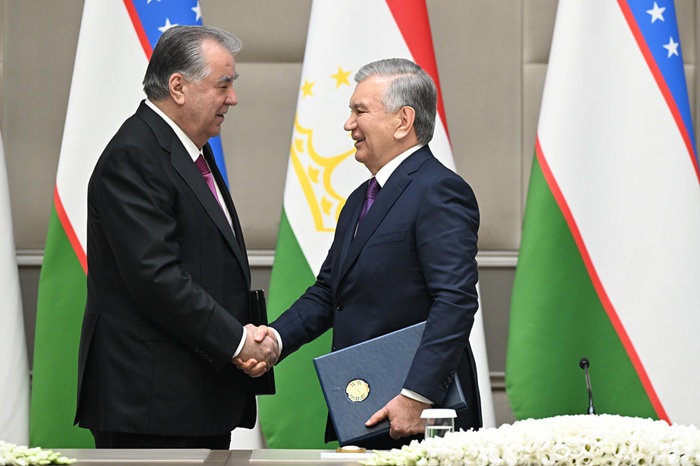  Подписание новых документов о сотрудничестве между Таджикистаном и Узбекистаном