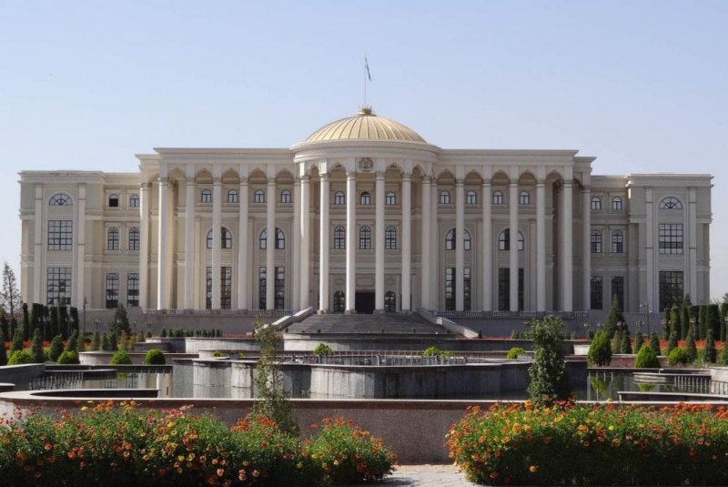  Душанбе: Оғози фаъолияти Маҷмааи истеҳсолии КВД «Роҳсоз»