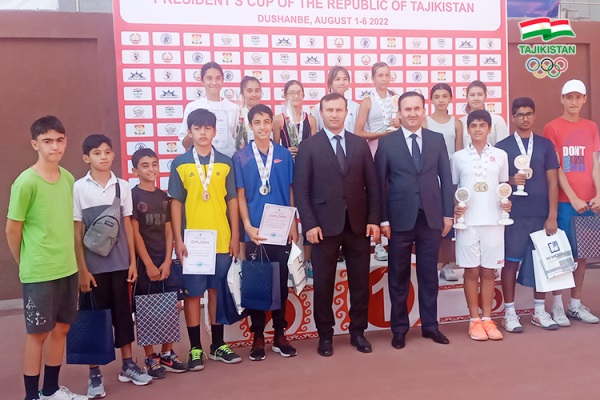  Душанбе: Ҷамъбасти Мусобиқаи 12-уми байналмилалӣ оид ба теннис