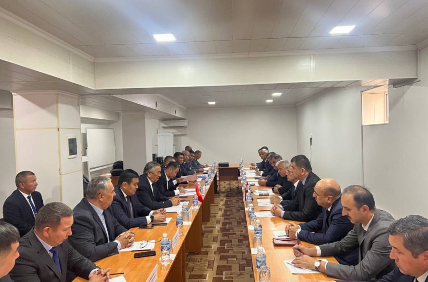  Ҷаласаи гурӯҳҳои кории топографии ҳайатҳои Ҷумҳурии Тоҷикистон ва Ҷумҳурии Қирғизистон