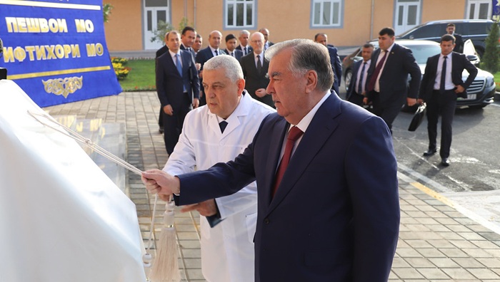  Ифтитоҳи бинои нави Беморхонаи кӯдаконаи зидди сил дар назди Муассисаи давлатии “Маркази миллии бемориҳои сил, шуш ва ҷарроҳии қафаси сина” дар шаҳри Ваҳдат