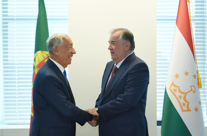  Мулоқот бо Президенти Ҷумҳурии Португалия Марселу Ребелу де Соуза