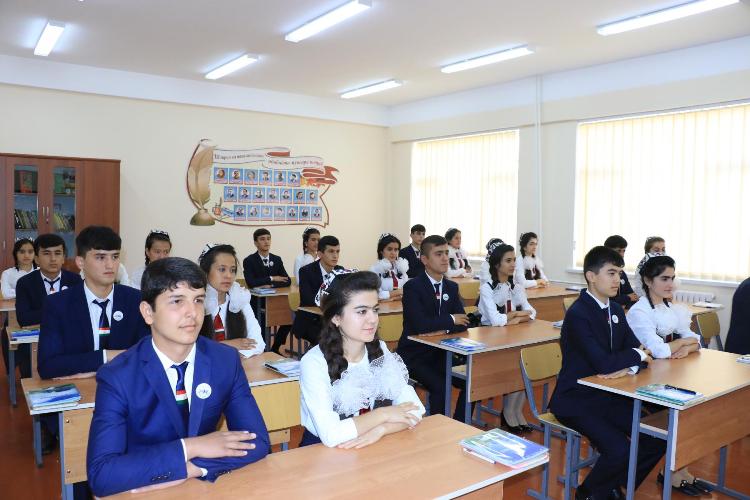 2022-йилда тожикистонлик талабалар нуфузли халқаро олимпиадаларда 1,5 мингдан ортиқ медални қўлга киритишди