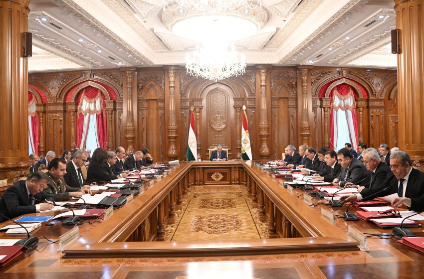 Тожикистон Республикаси Ҳукумати мажлиси