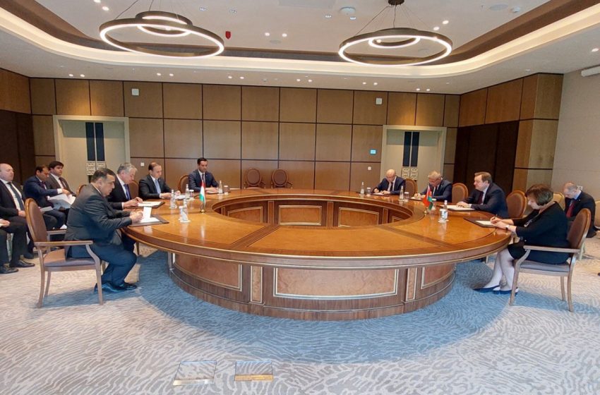 Тоҷикистону Беларус нақшаи машваратҳо барои солҳои 2023-2024 имзо намуданд