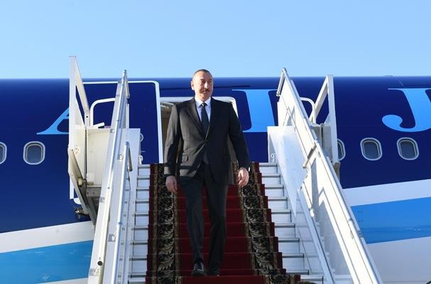 Президенти Ҷумҳурии Озарбойҷон Илҳом Алиев ба Ҷумҳурии Тоҷикистон ташриф овард